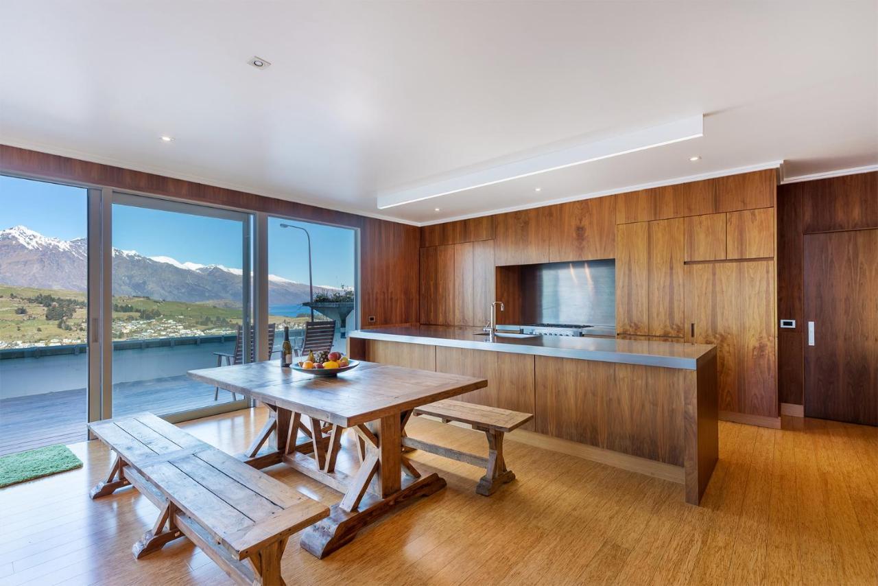 Luxe Home On The Hill Queenstown Eksteriør billede