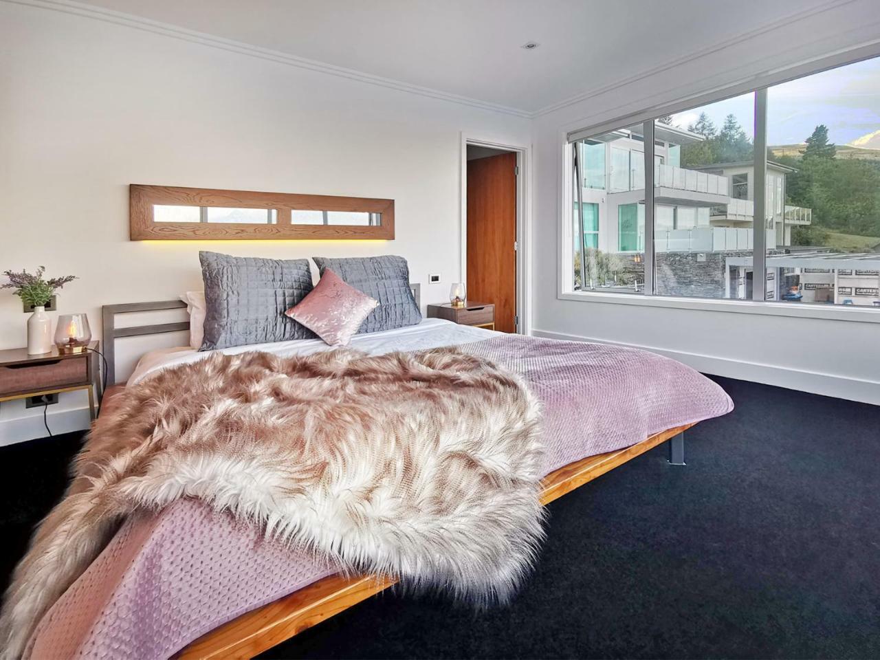 Luxe Home On The Hill Queenstown Eksteriør billede
